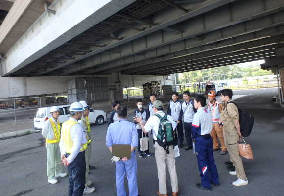 関係者による合同現地立会状況（国道357号三立体）